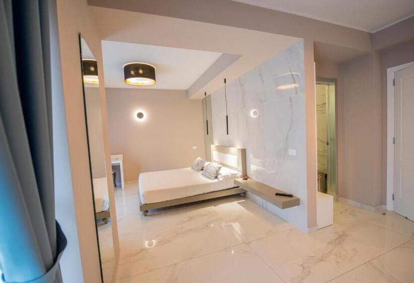 Полулюкс Повышенной Комфортности, Milazzo Aeolian Sea Port B&b