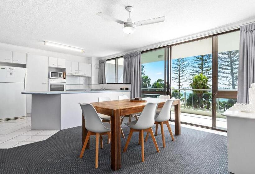 带1个卧室的带海景的公寓, Northwind Beachfront Apartments