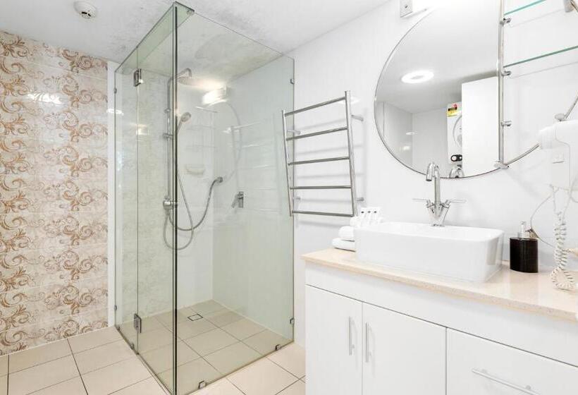 带2个卧室带海景的公寓, Northwind Beachfront Apartments