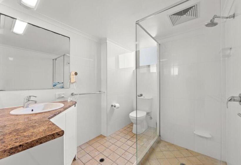 带1个卧室的经济型公寓, Northwind Beachfront Apartments