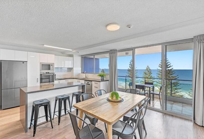 Superior 2-bedroom flat with sea view, Northwind Beachfront Apartments