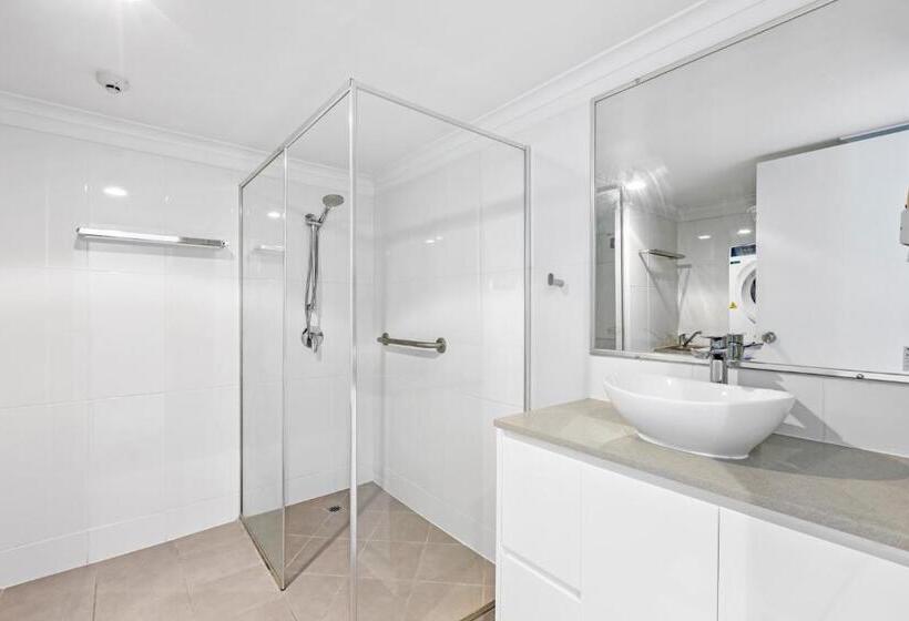 Superior 2-bedroom flat with sea view, Northwind Beachfront Apartments