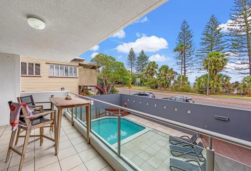 Appartement met 2 Slaapkamers en Uitzicht op het Zwembad, Northwind Beachfront Apartments