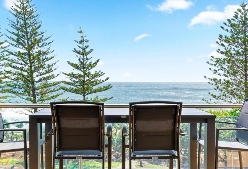 Апартаменты 3 Спальни Вид на Море, Northwind Beachfront Apartments