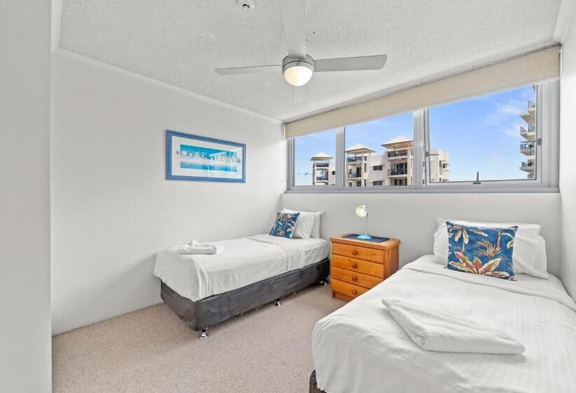 两居室经济型公寓, Northwind Beachfront Apartments