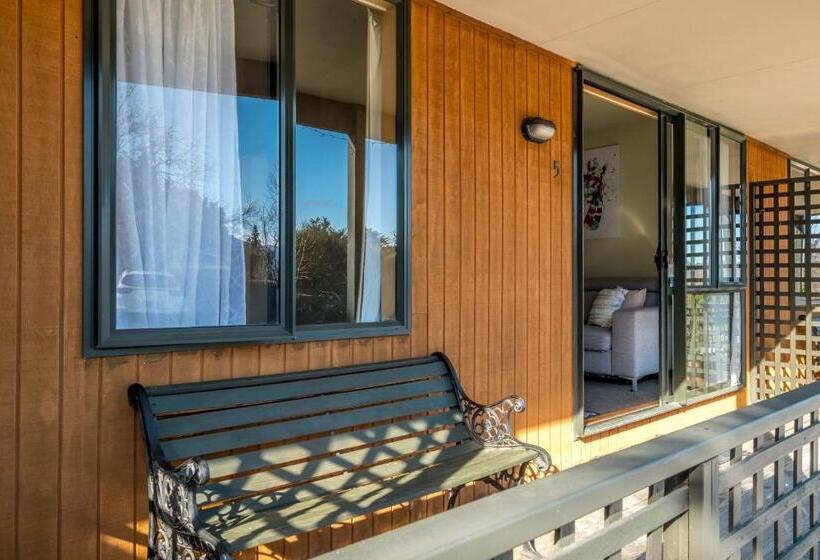 ２ベッドルームアパートメント, Alpine Garden Motel