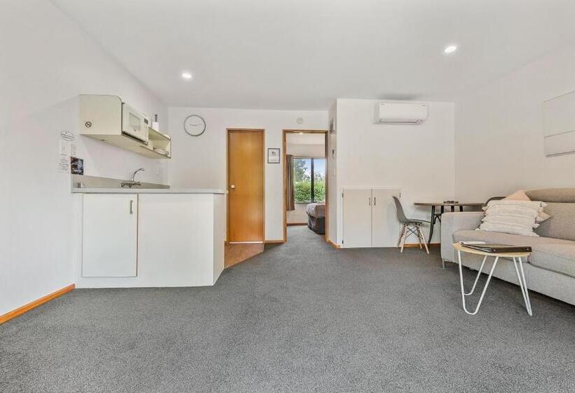 １ベッドルームアパートメント, Alpine Garden Motel