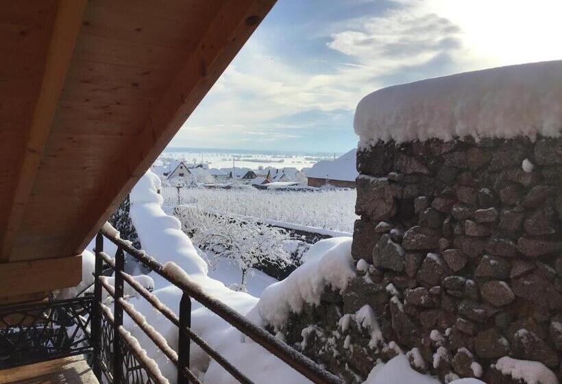Номер Стандарт, Le Refuge Du Rempart