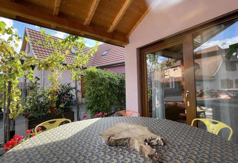 Хижина, Le Refuge Du Rempart