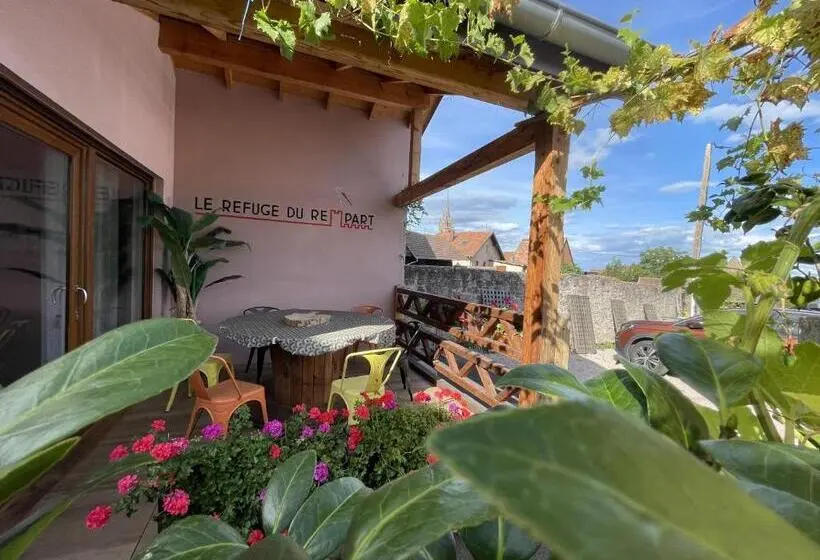 キャビン, Le Refuge Du Rempart