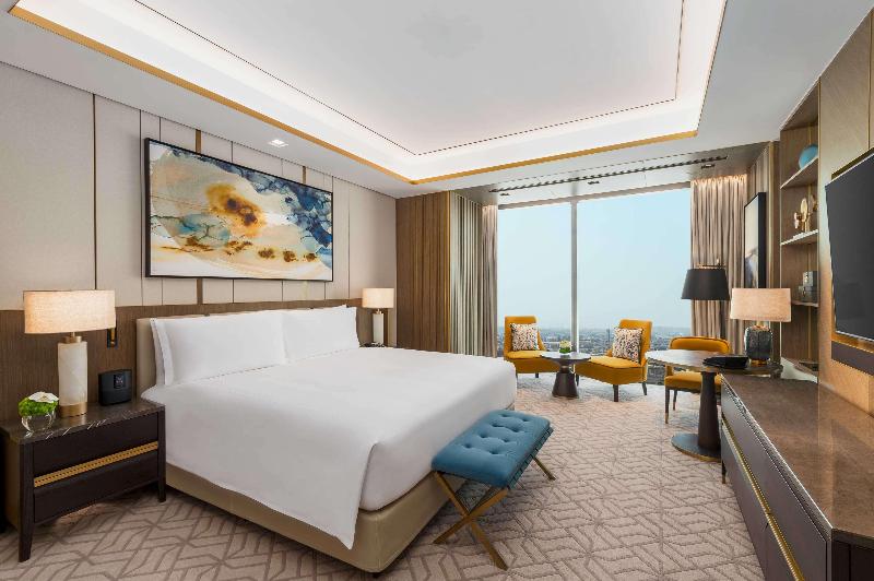 带城市景观的优质房间, Waldorf Astoria Kuwait