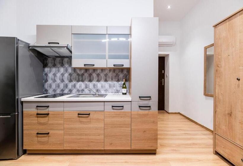 스탠다드 스튜디오, Dietla 32 Residence   Ideal Location In The Heart Of Krakow, Between Main Square And Kazimierz Distr