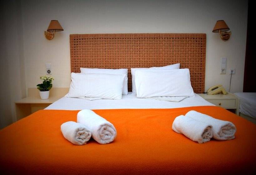 חדר סטנדרט לשלושה, Poseidon