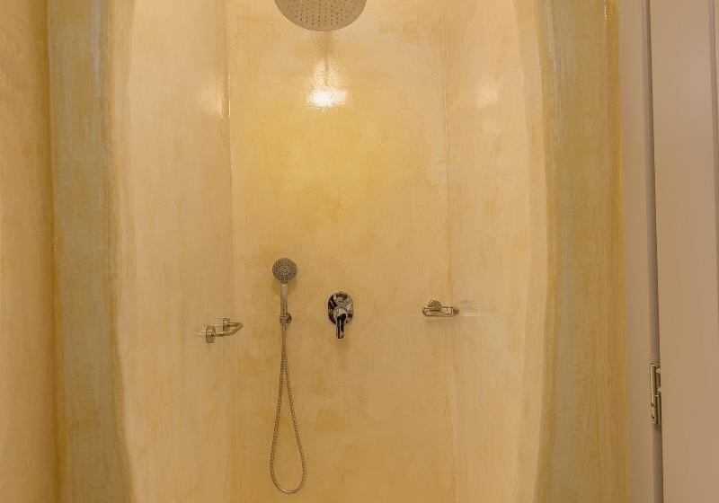 سوییت سوپریور با چشمانداز دریا, Sole D'oro Luxury Suites