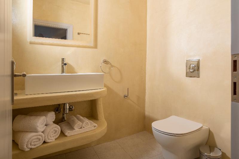 سوئیت پریمیوم با چشمانداز دریا, Sole D'oro Luxury Suites