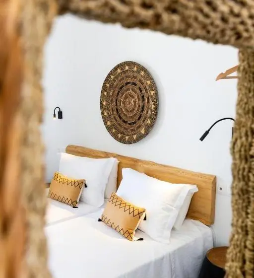 اتاق استاندارد با چشم‌انداز دریا, Omilos Beachfront House