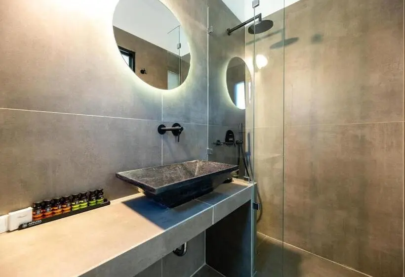 اتاق سوپریور با چشم‌انداز دریا, Omilos Beachfront House