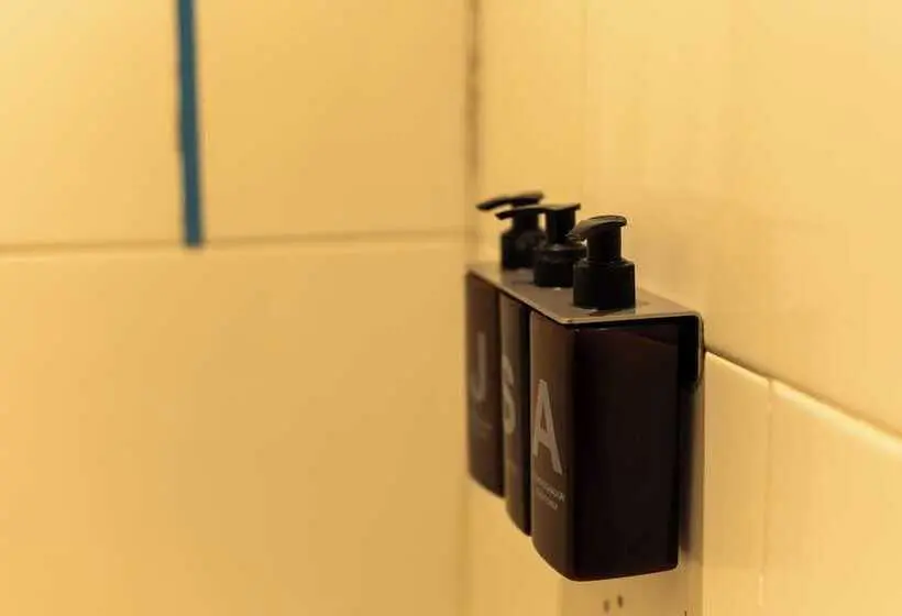 تختخواب در اتاق مشترک, America Del Sur Hostel Buenos Aires