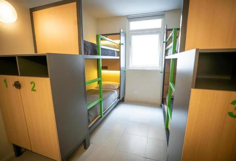 اتاق اکونومی, America Del Sur Hostel Buenos Aires