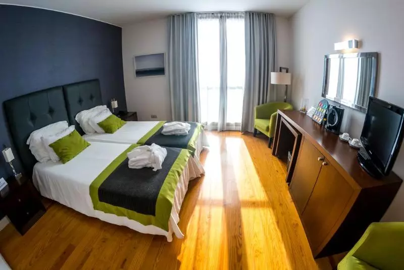 اتاق استاندارد با چشم‌انداز دریا, Arts In Hotel Conde Carvalhal