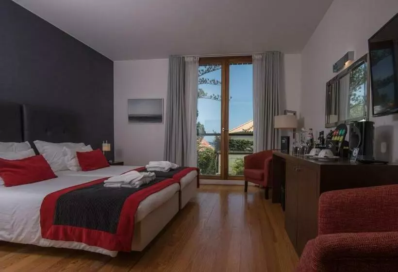 استودیو استاندارد با چشم‌انداز باغ, Arts In Hotel Conde Carvalhal