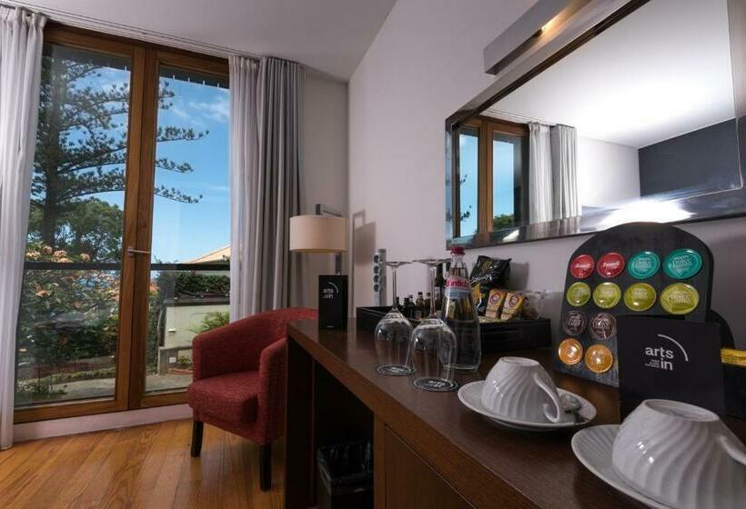 استودیو استاندارد با چشمانداز باغ, Arts In Hotel Conde Carvalhal