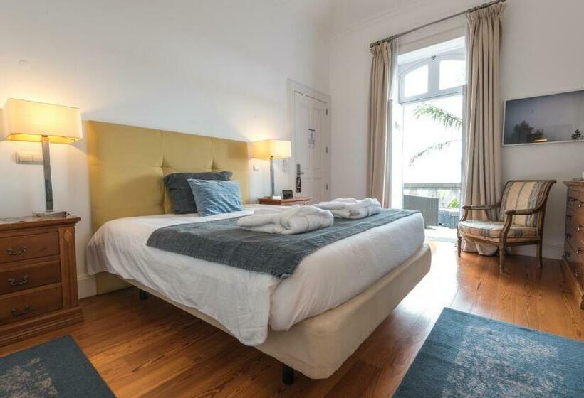 سوئیت جونیور با تراس, Arts In Hotel Conde Carvalhal