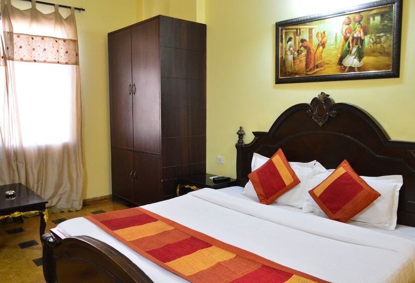 غرفة ديلوكس, Amer View