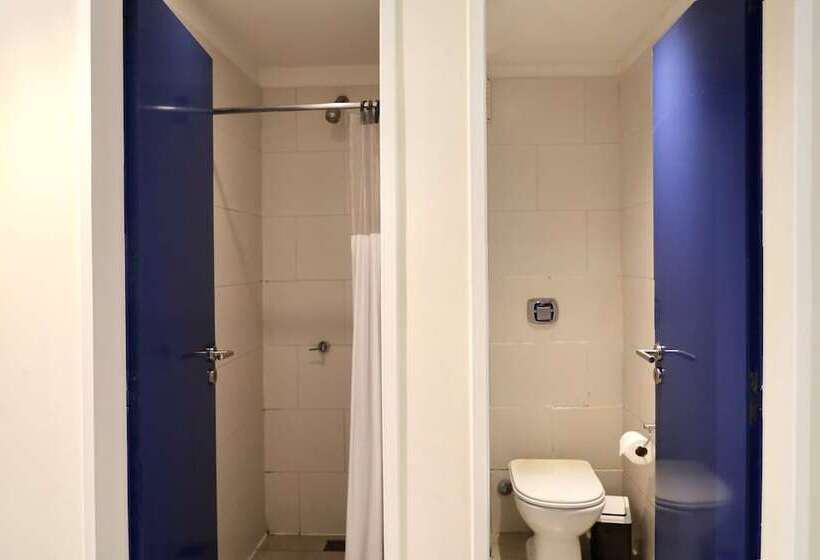 اتاق استاندارد سه نفره, America Del Sur Hostel Buenos Aires