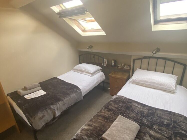 חדר סטנדרט, Autumn Leaves Guest House