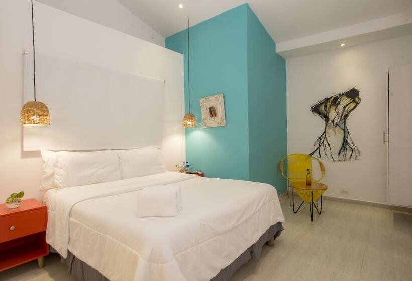 غرفة قياسية, Barahona Cartagena