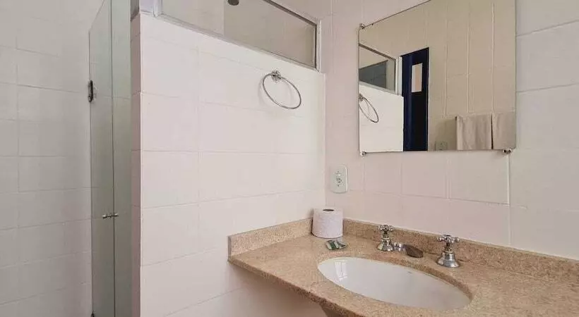 Standard Yhden Hengen Huone, Copacabana Blue