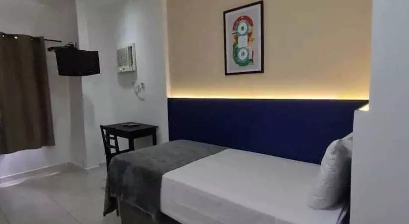 Standard Yhden Hengen Huone, Copacabana Blue