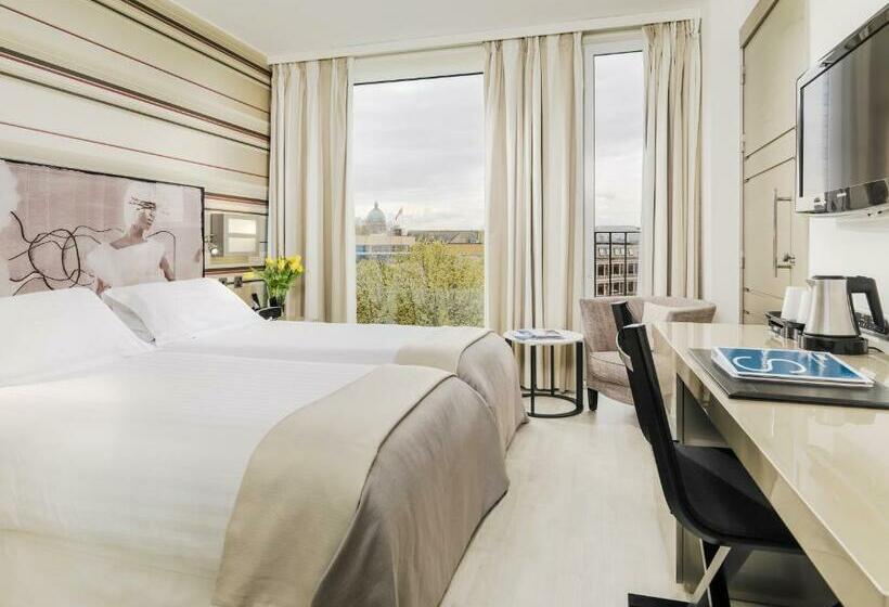 חדר סטנדרט נוף לעיר, H10 London Waterloo