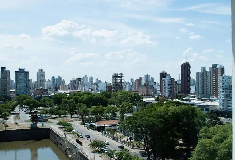 سوئیت با چشم‌انداز, Los Silos