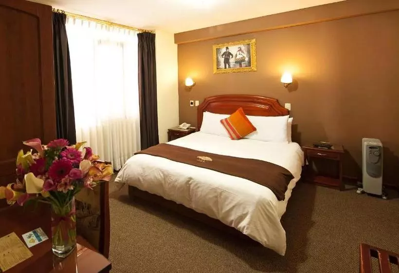 اتاق استاندارد, Mabey Cusco