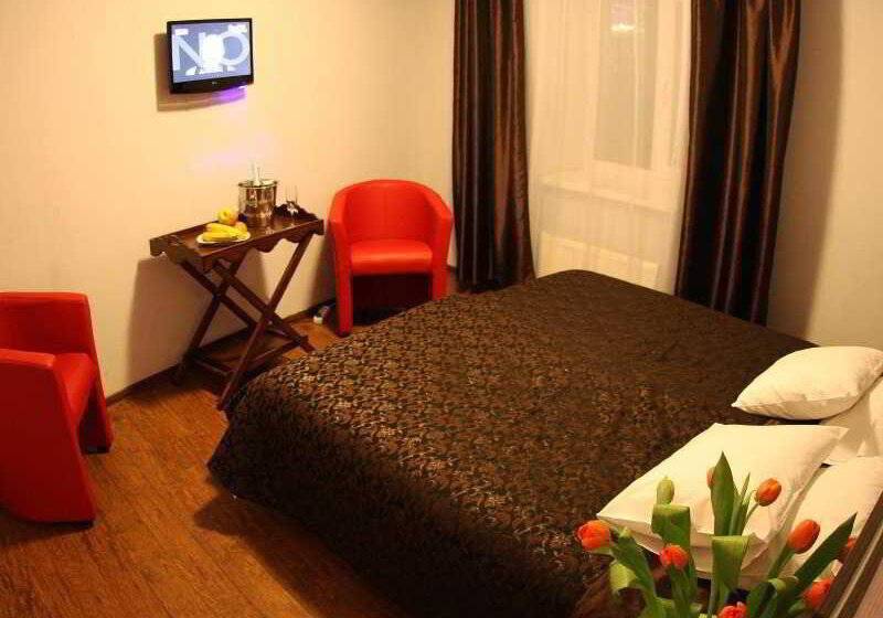 اتاق استاندارد, Primo