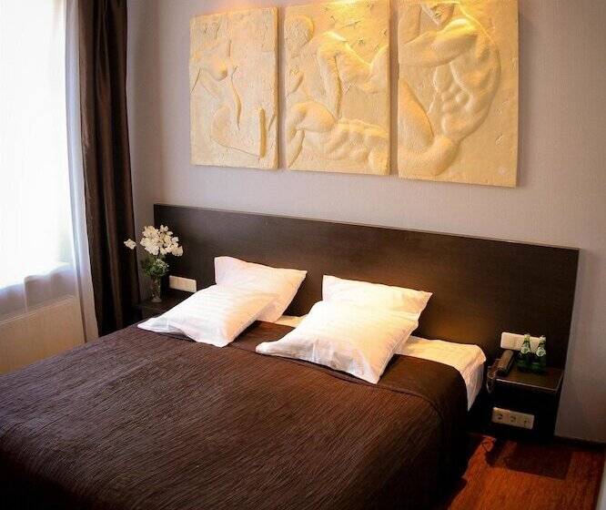 اتاق استاندارد, Primo