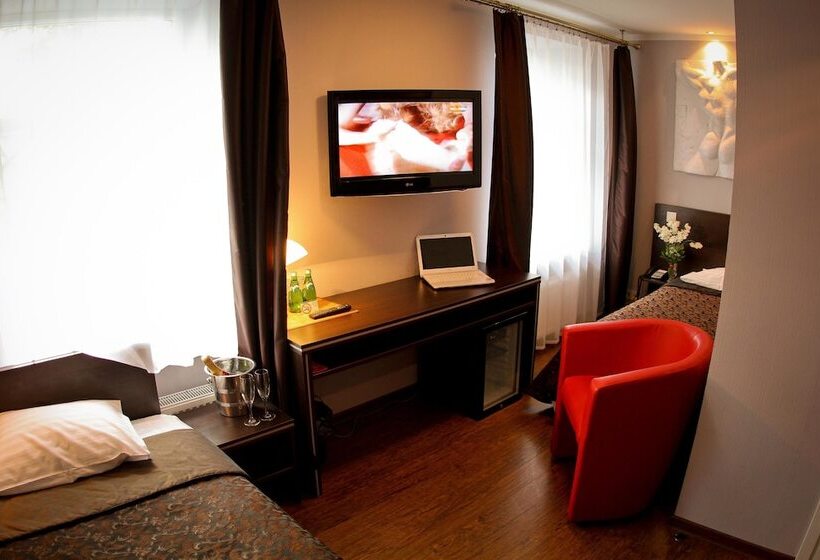 اتاق استاندارد, Primo