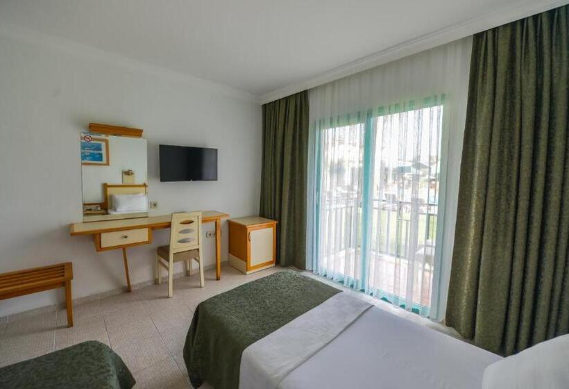 스탠다드 싱글 룸, Rebin Beach