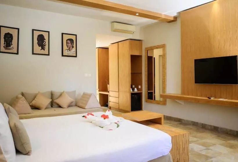 اتاق لوکس, Royal Beach