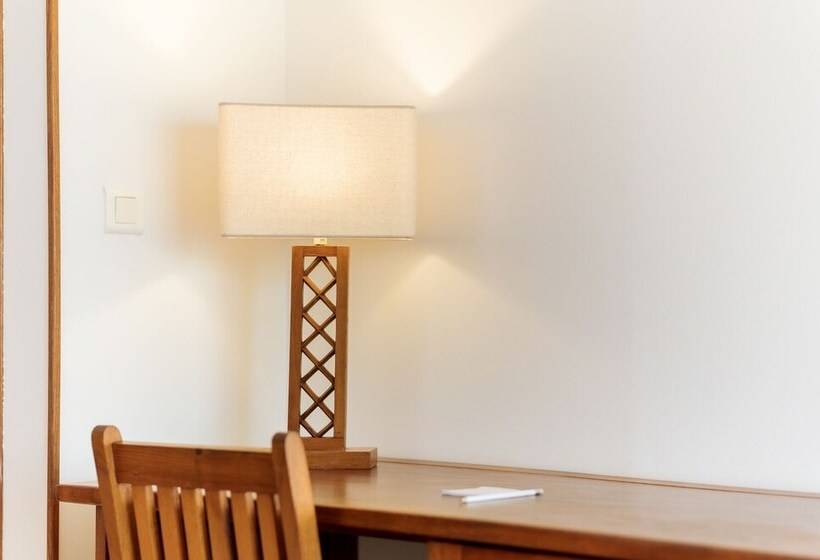 패밀리 스위트, Royal Beach