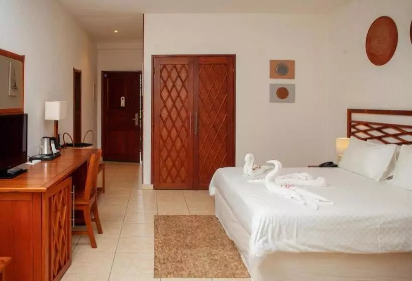 اتاق سوپریور با تخت بزرگ, Royal Beach