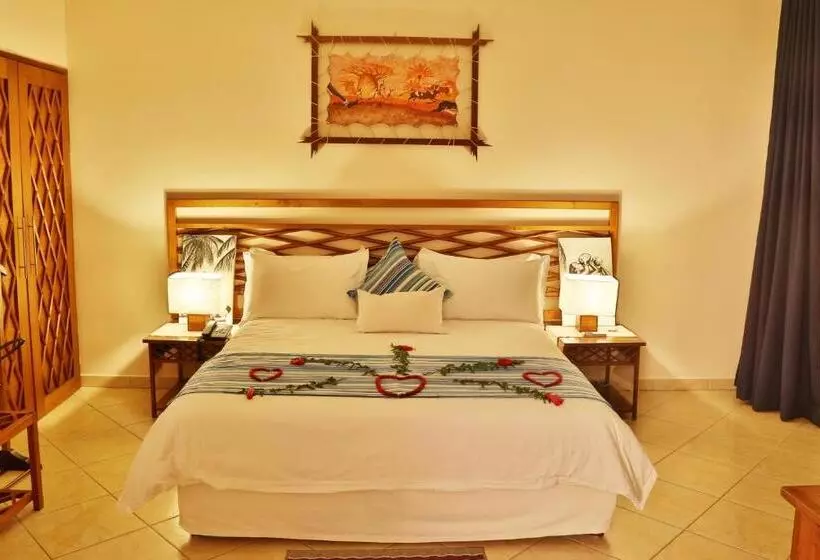 اتاق سوپریور یک تخته, Royal Beach