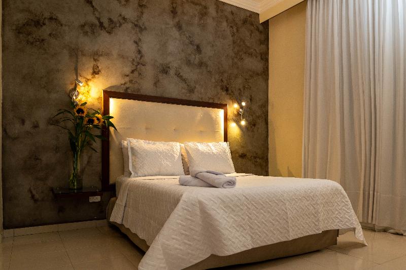 غرفة قياسية, Virrey Cartagena