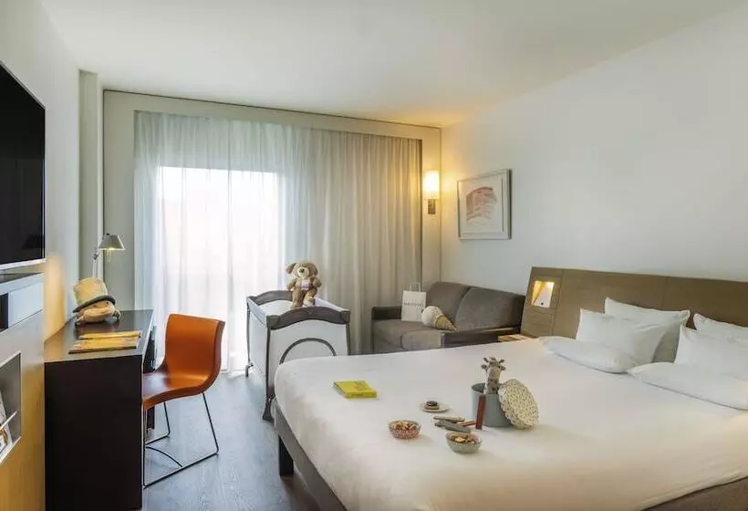 اتاق خانوادگی, Novotel Barcelona City