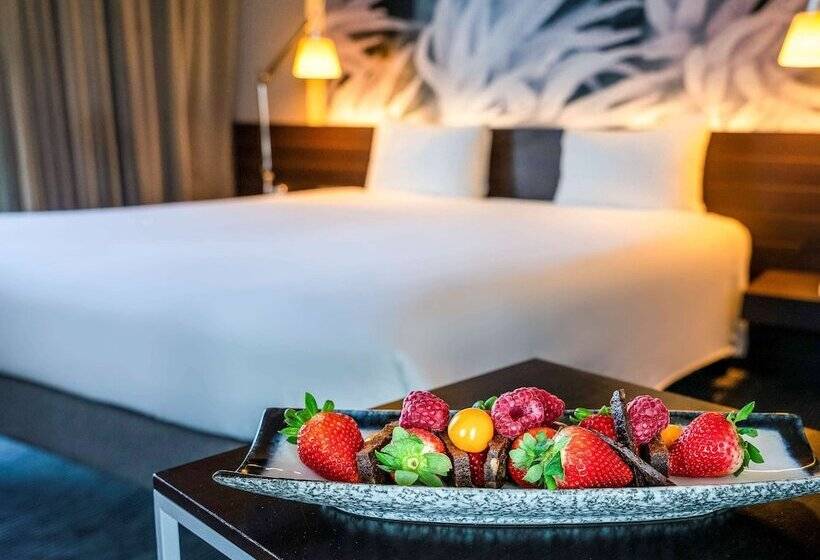 סוויטה, Novotel Barcelona City