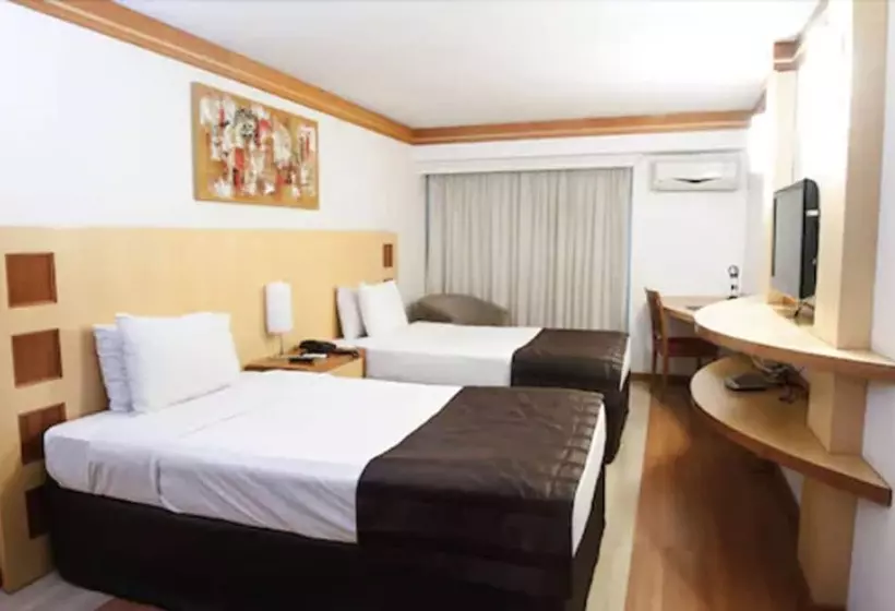 اتاق لوکس یک تخته, Planalto Bittar Hotel E Eventos