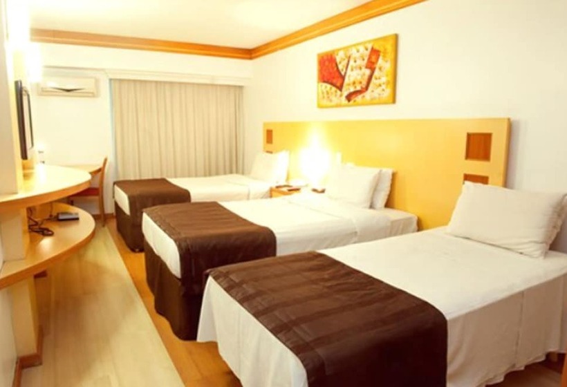 디럭스 룸, Planalto Bittar Hotel E Eventos