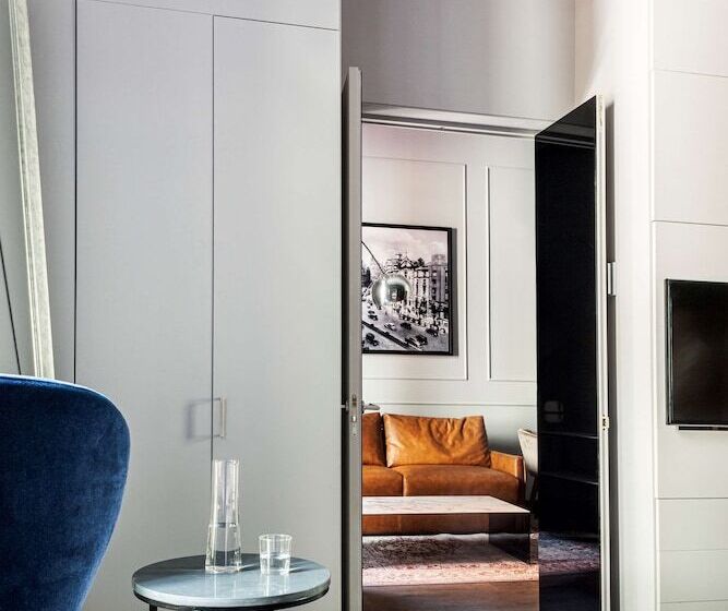 سوئیت جونیور با چشمانداز, Radisson Blu Hotel, Madrid Prado